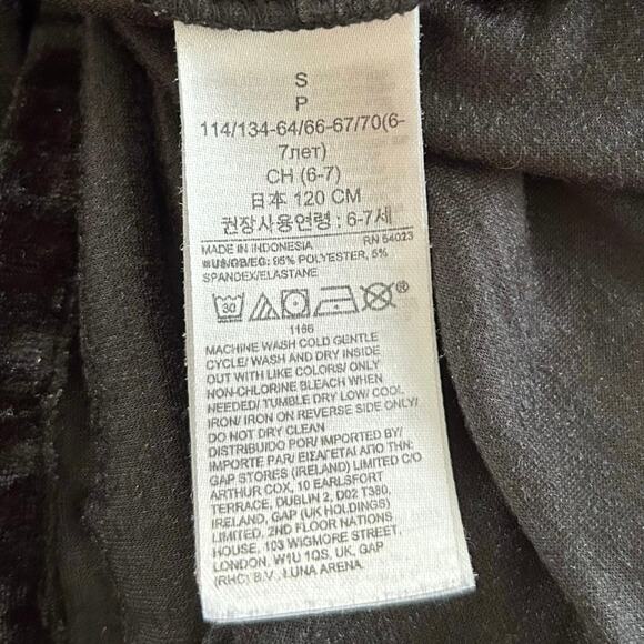 Gap Kids Short Sleeve Tiered Velvet Dress Party Holiday Black Girls Size Small - Picture 4 of 7